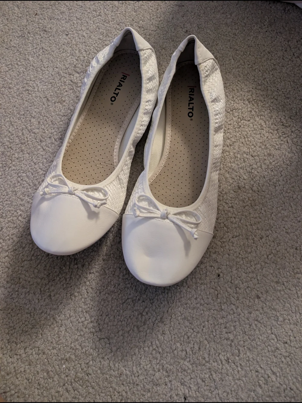 New Rialto White Ballet Flats with Bow